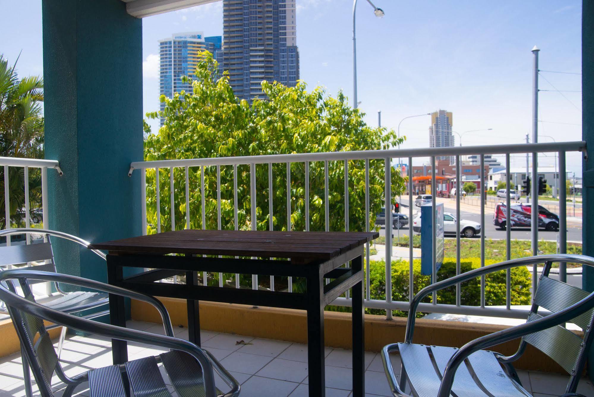 Aquarius Gold Coast Pansiyon Dış mekan fotoğraf